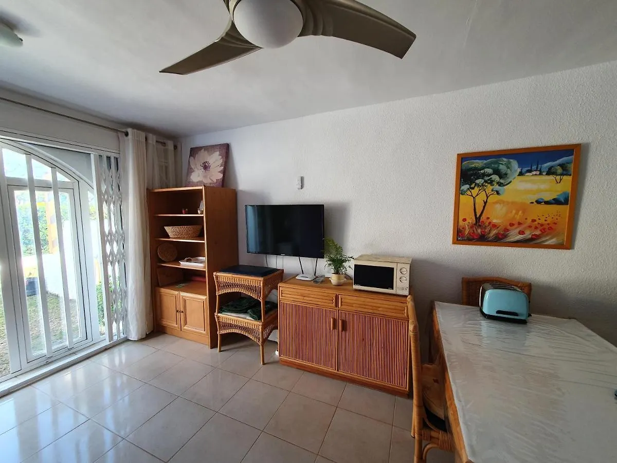 Casa La Medina Nudista Apartment Los Amarguillos 0*,  Spain